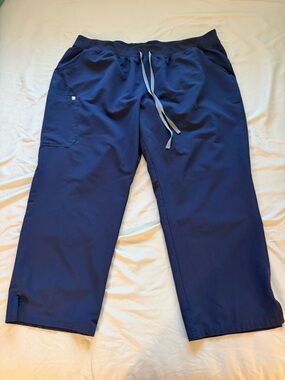 Figs Women's Navy Kade Drawstring Scrub Pants
